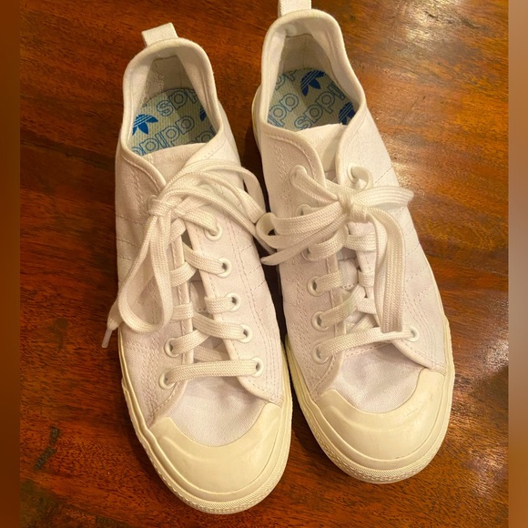 adidas Shoes Adidas All White Unisex Nizza Sneakers Poshmark